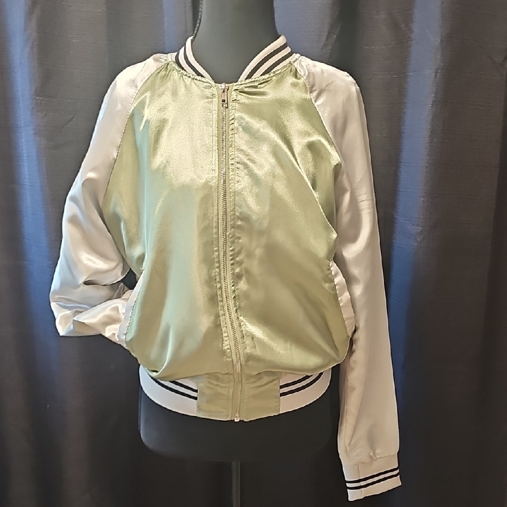 Green and White Bomber Jacket with Ribbed Cuffs - Picture 2 of 7